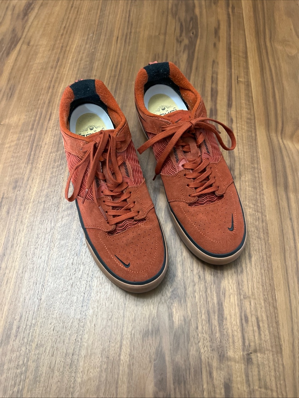 Nike Ishod Wair Men’s Suede Skate Sneakers in Rust Orange size 11.5